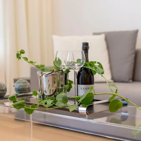 卡姆帕内尔豪华公寓 公寓 *