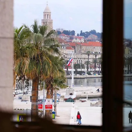 卡姆帕内尔豪华公寓 斯普利特