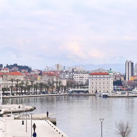 Appartement Luxury Kampanel *